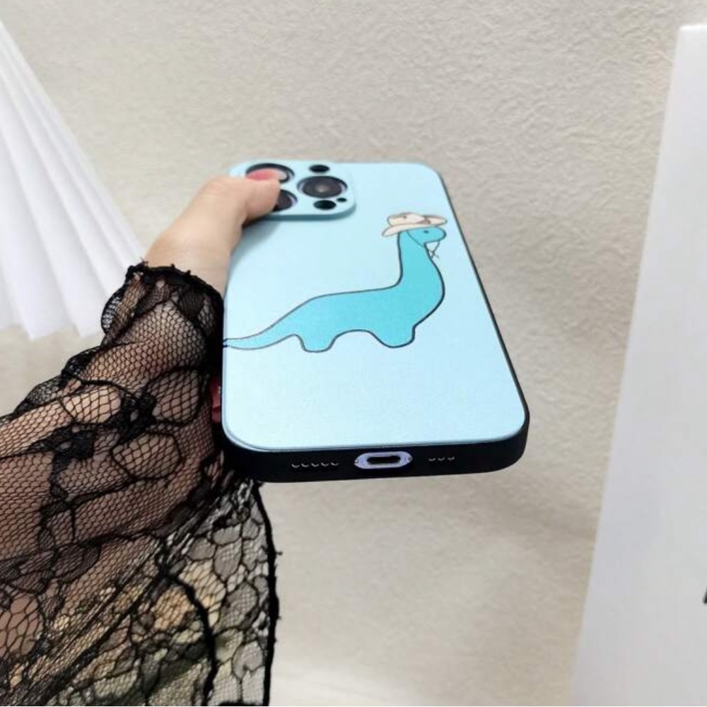⚠️Clearance iPhone 15 Blue Dinosaur Phone Case - Picture 3 of 5